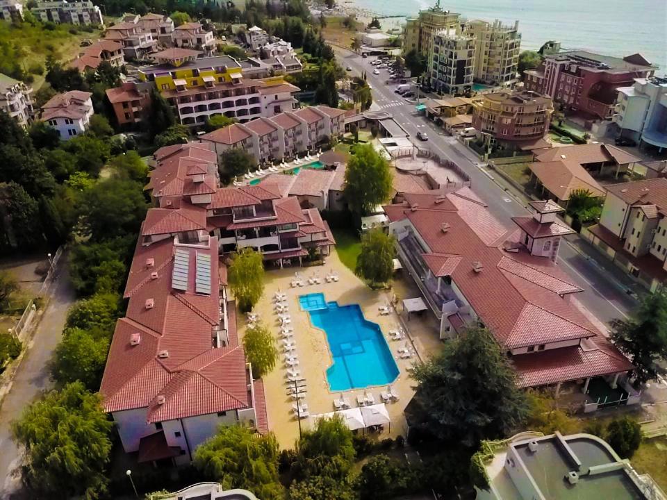 Complex Sunrise By Hmg Hotel Sunny Beach Exterior photo