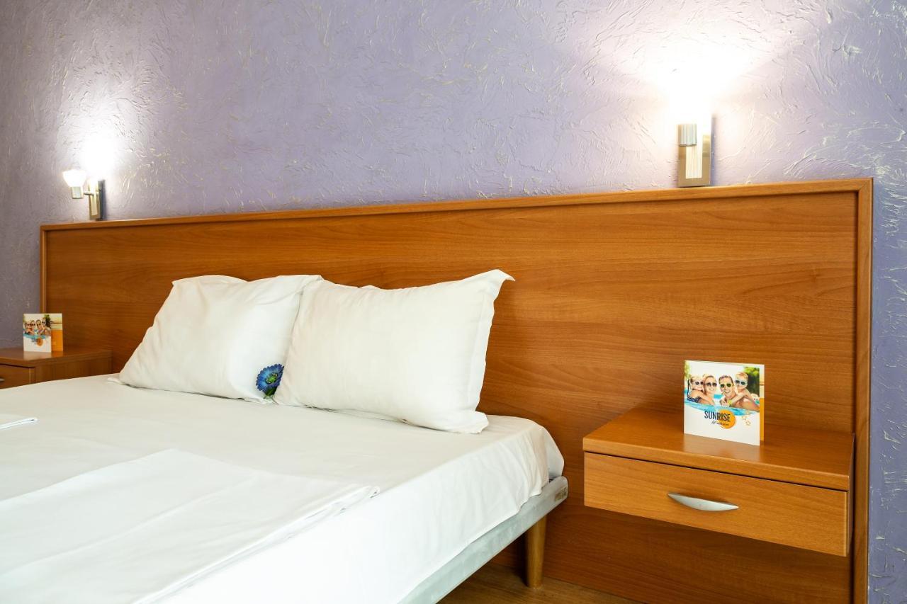 Complex Sunrise By Hmg Hotel Sunny Beach Exterior photo
