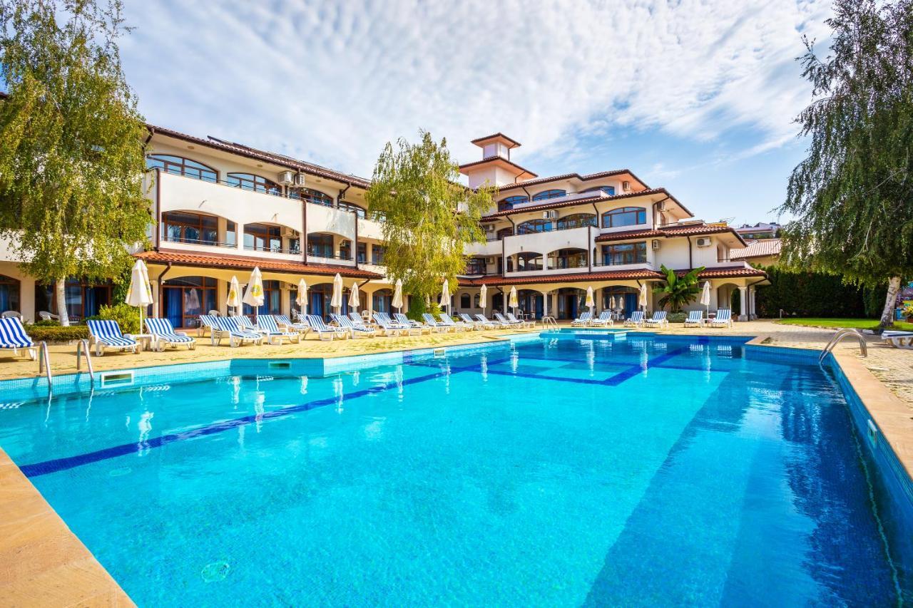 Complex Sunrise By Hmg Hotel Sunny Beach Exterior photo