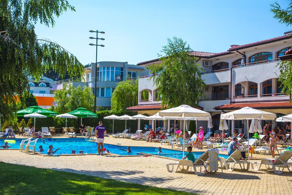 Complex Sunrise By Hmg Hotel Sunny Beach Exterior photo